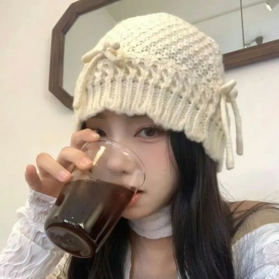 蒙面纱的男子
